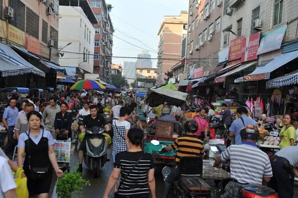 在莆田投资十万元加盟零食店连锁怎么样?会不会亏本？