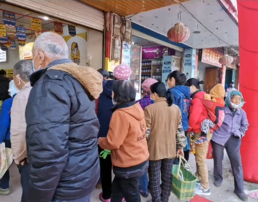 教你“节假日”零食加盟店利